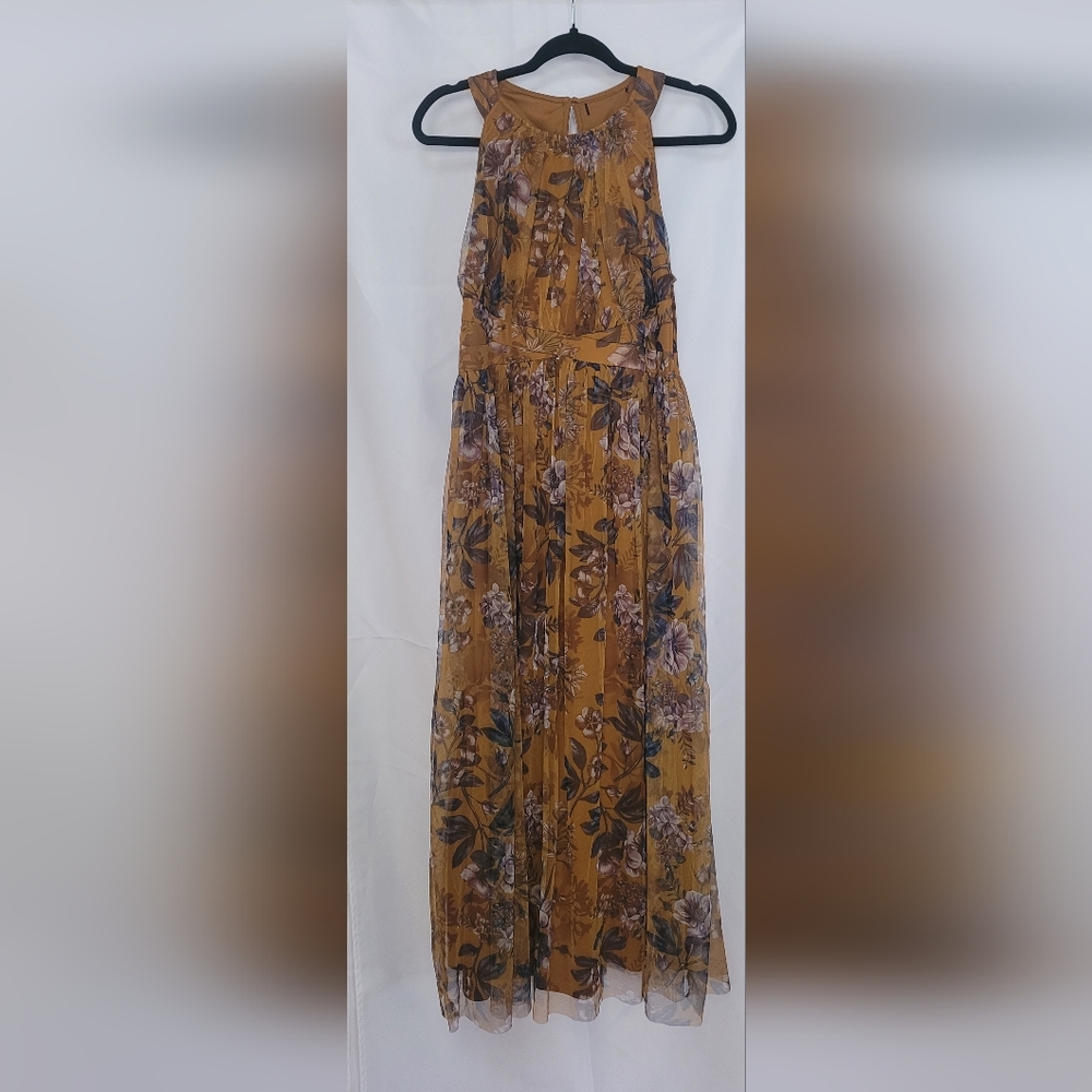 Chic Floral Maxi Dress in Brown and Blue